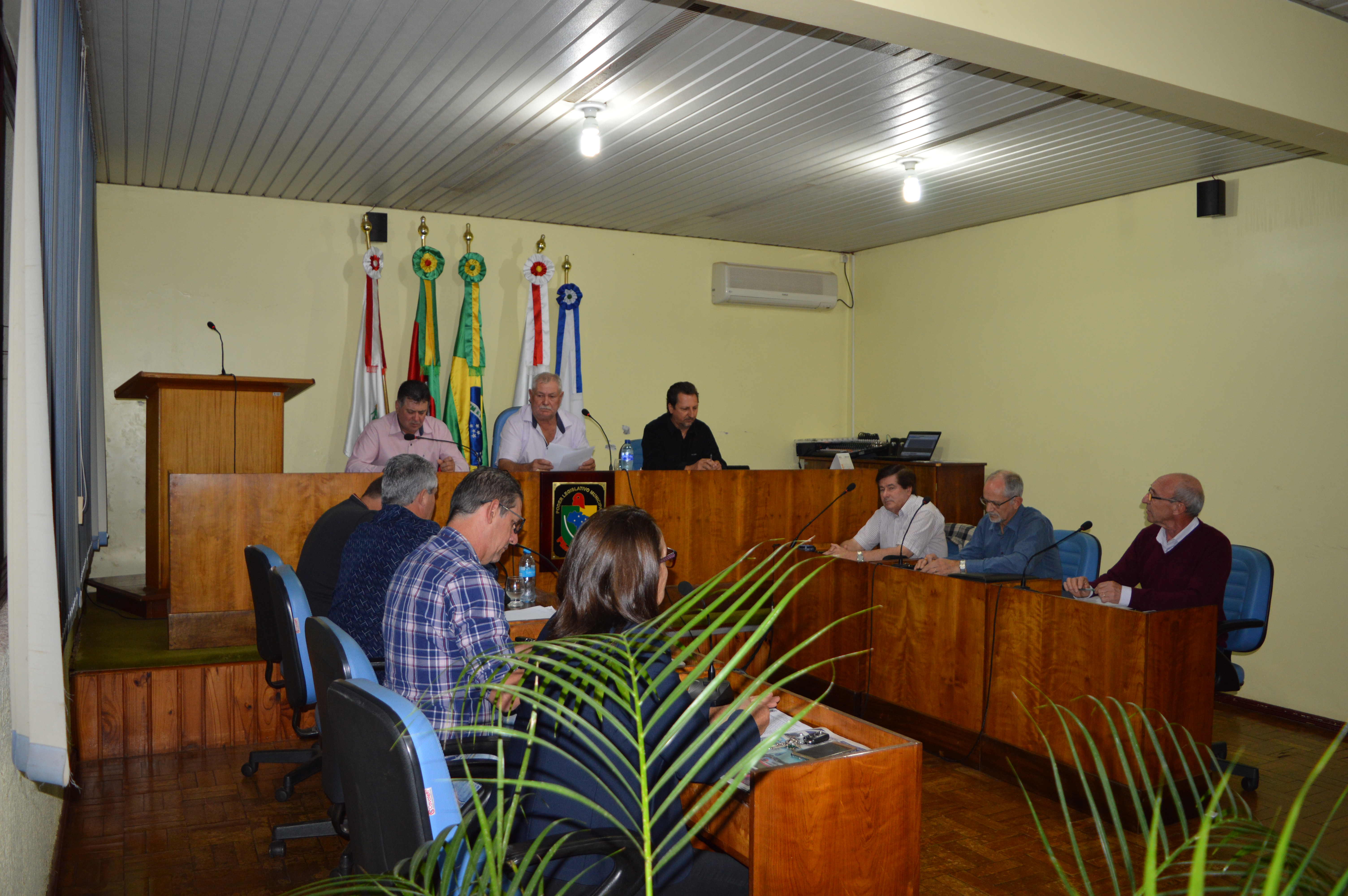 Realizada mais uma sessão plenária ordinária